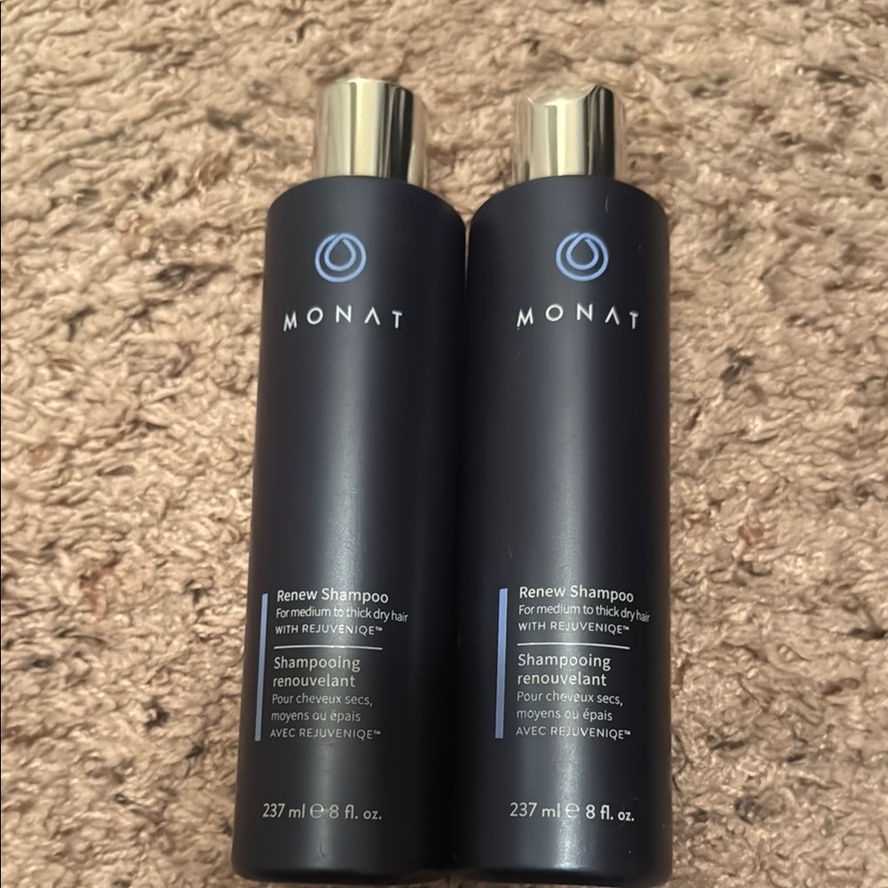 Renew Shampoo. Brand new. Bundle sealed.